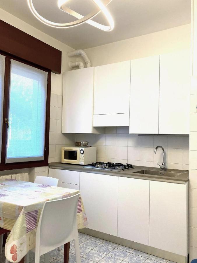 Bilocali Casa De Lazzari - Piazza Brescia - Adria Holiday Jesolo - Family Apartments מראה חיצוני תמונה